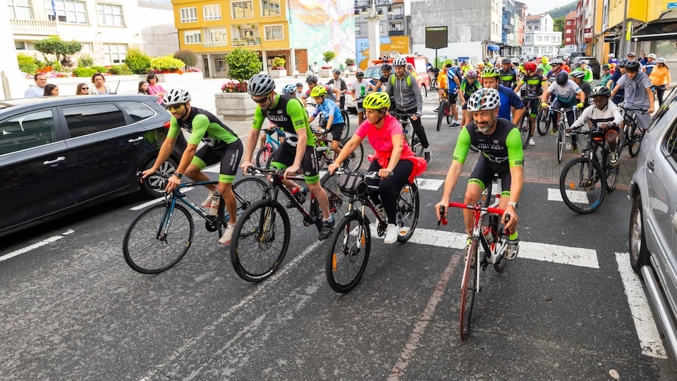 Dia da Bici en Vimianzo