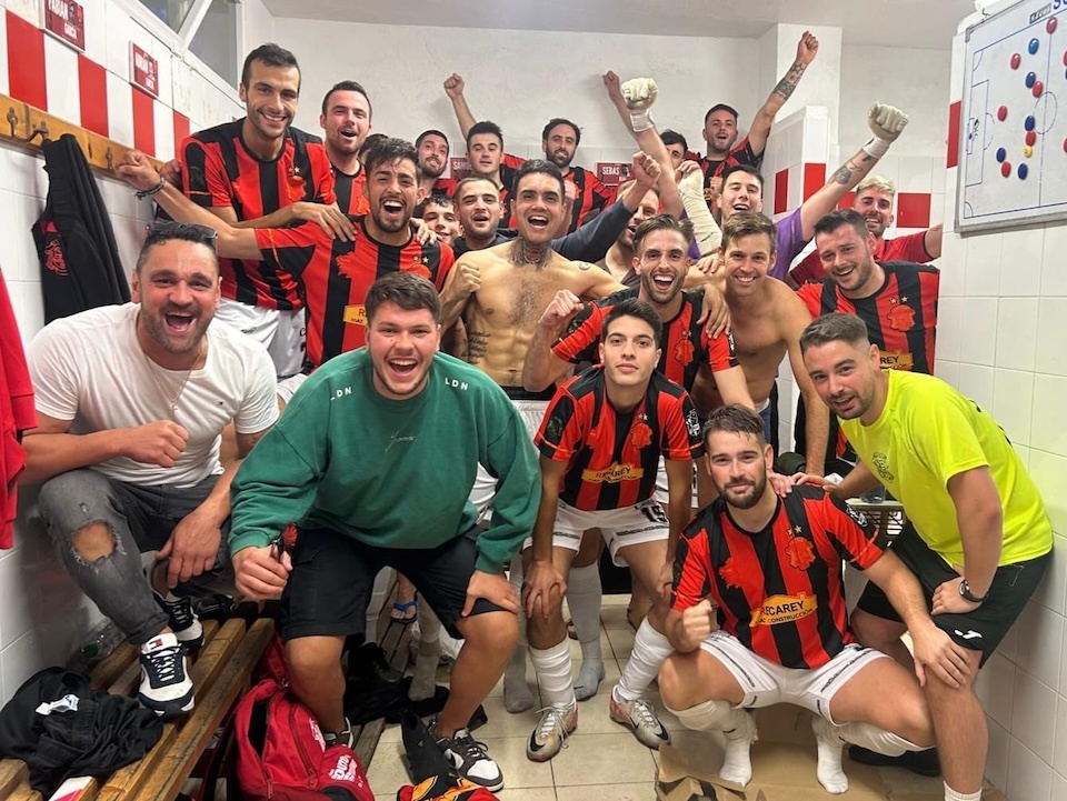 SD Castriz celebrando a primeira vitoria na 1 FUTGAL