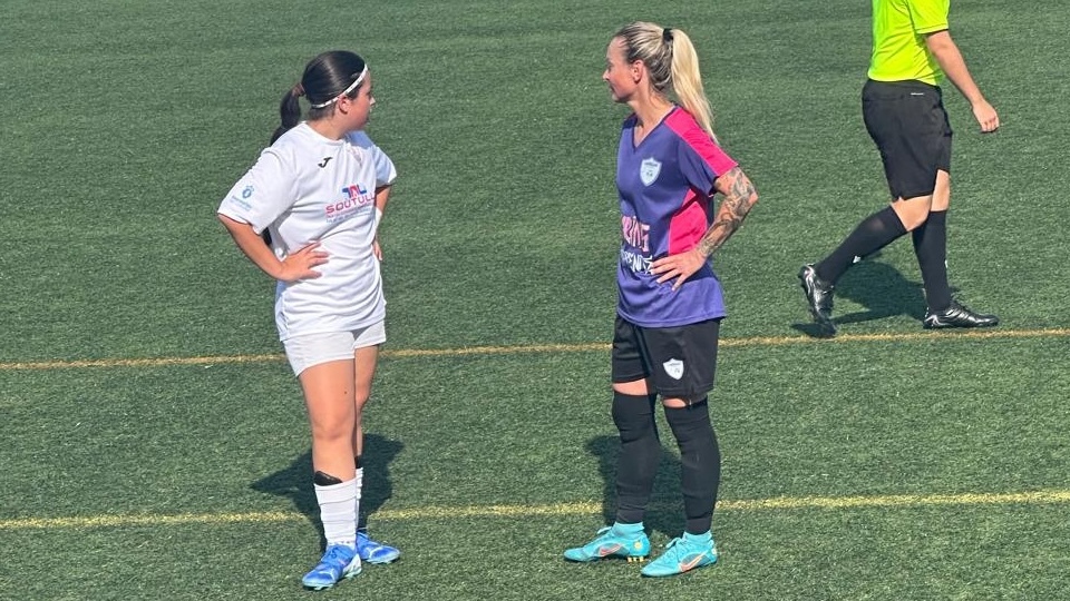 Cerqueda-Camarinas fem