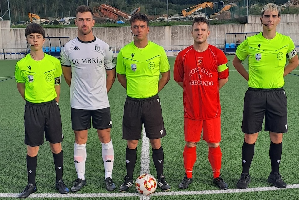 Kanario capi do Dumbria ante o