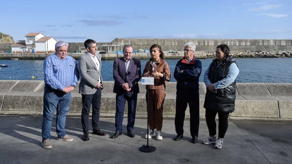 Conselleira de Infraestruturas co grupo de goberno de Malpica 2