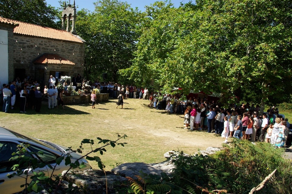 Campo da Festa da Ermida da Fonte Santa de Buxantes -Modesto Garcia Quintans