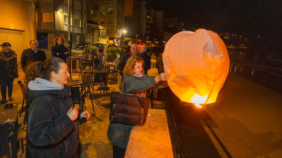 25N_malpica globos-Fotos-Moncho Fuentes