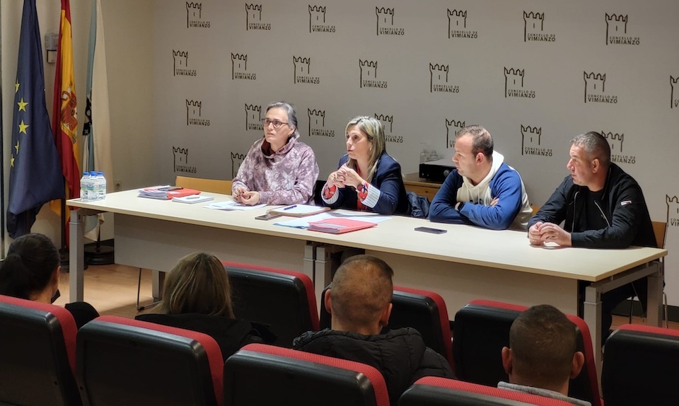 ENCONTRO COMISIÓNS DE FESTAS 1