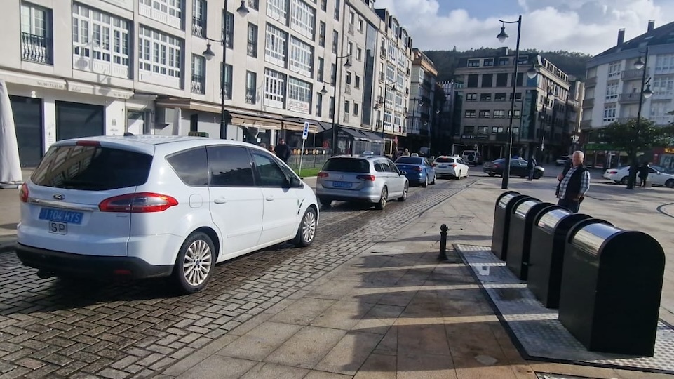 Taxis de Cee en folga polos seguros 2