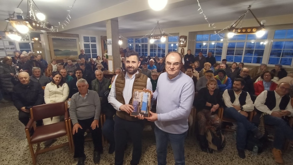 Presentacion Revista Mallas de Area Pedro Mato e Xose Manuel Varela