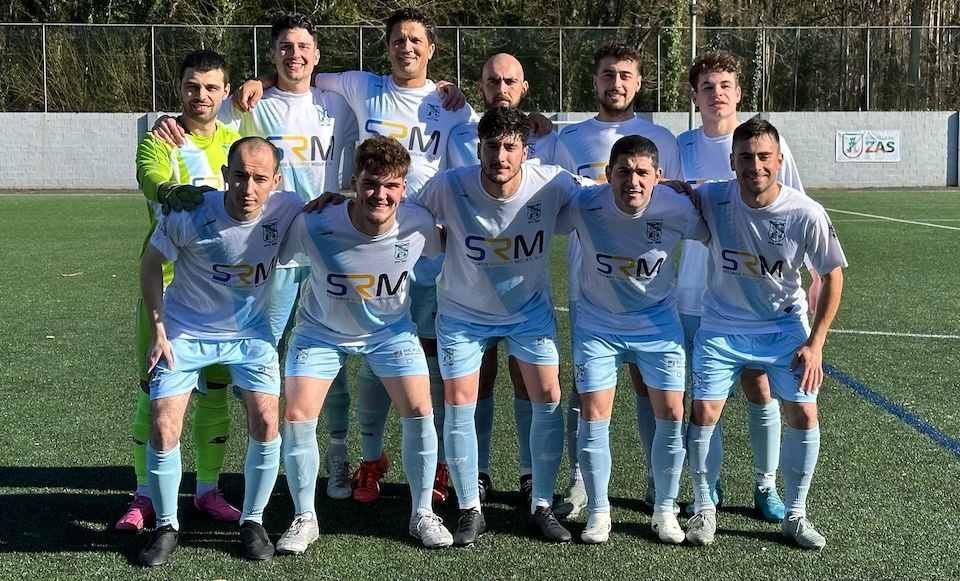 11 do Sporting Zas ante Sporting Seaia-Foto-Noe Tourinan