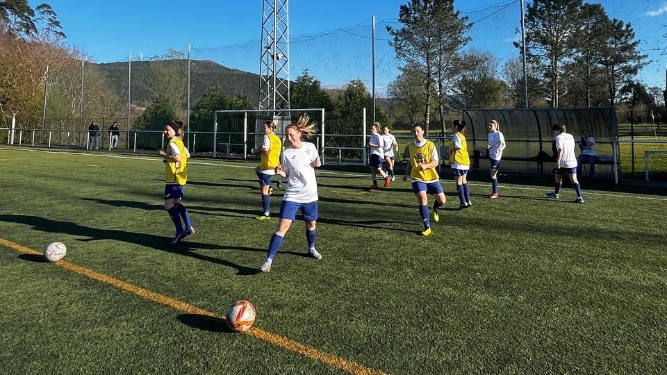 Esteirana feminino quecendo