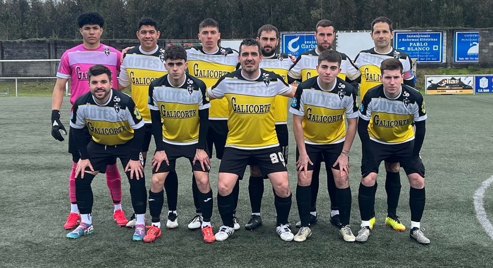 11 do Outes FC en Baio-Foto-CD Baio