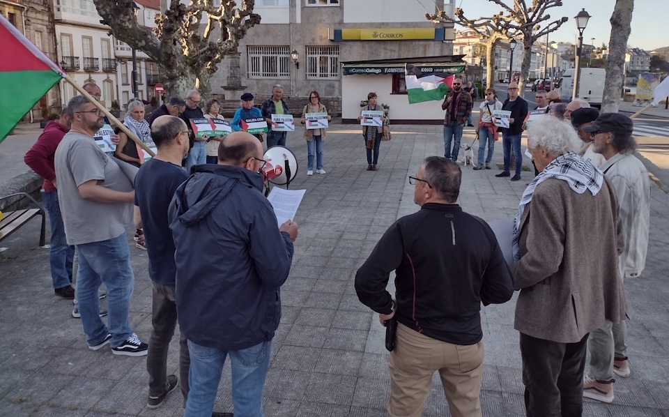 Concentracion por palestina en Corcubion.jpg