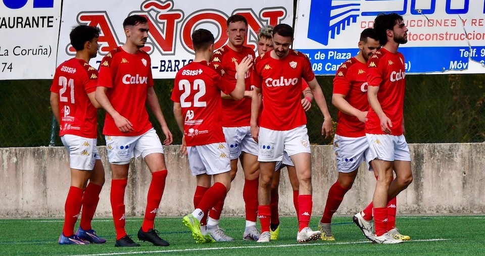 Xogadores do Sofan celebrando un tanto