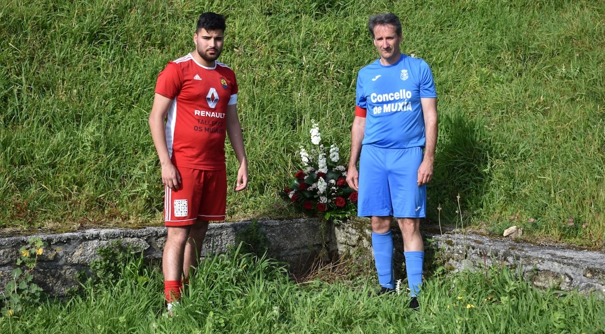 Homenaxe Fútbol Muxía Veteranos capis