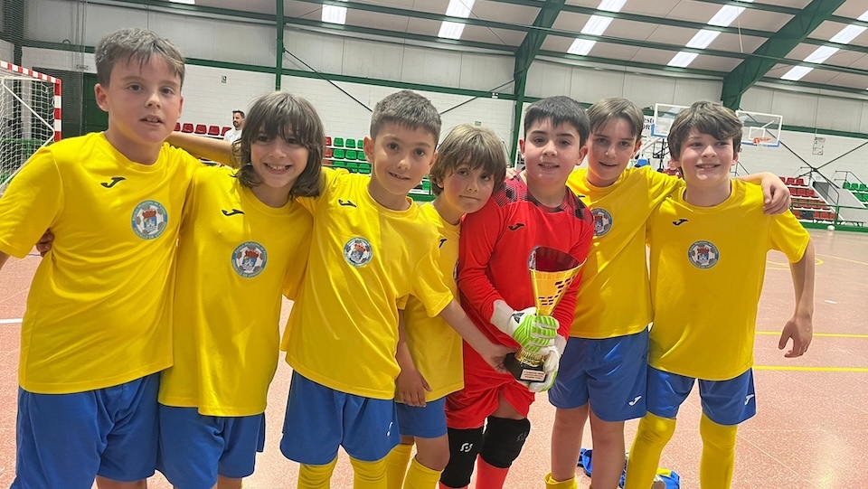 EFM Vimianzo campions das Ligas LCFS Benxamin