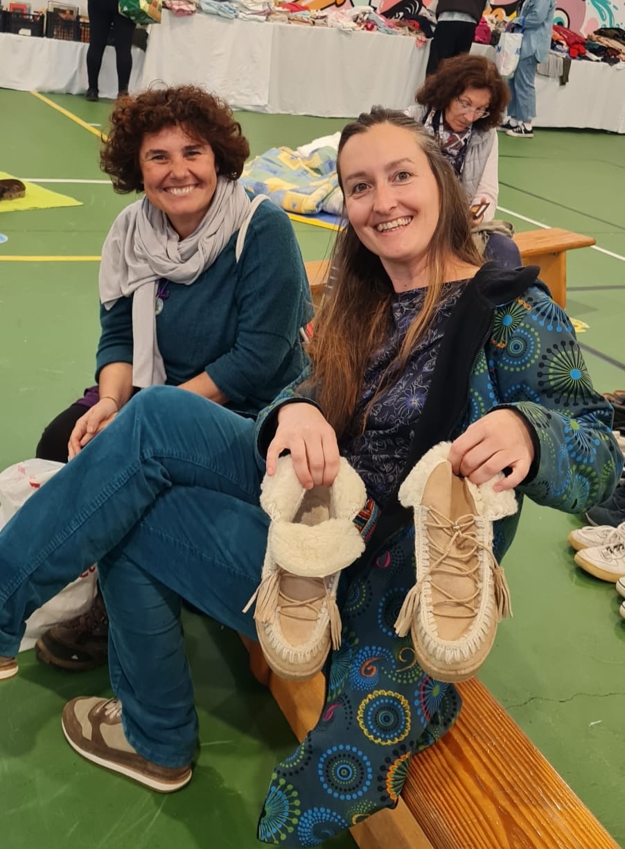 Mercadillo regalamos todo de Carnota 3