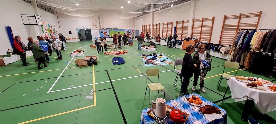 Mercadillo regalamos todo de Carnota 4