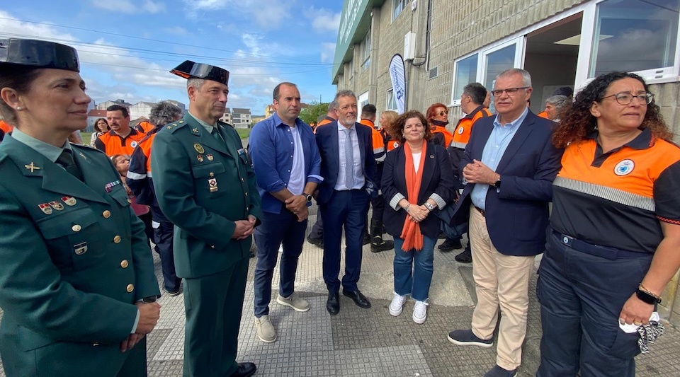 A subdelegada do gobern Maria Rivas con Jose Brenlla e Lolo Muino