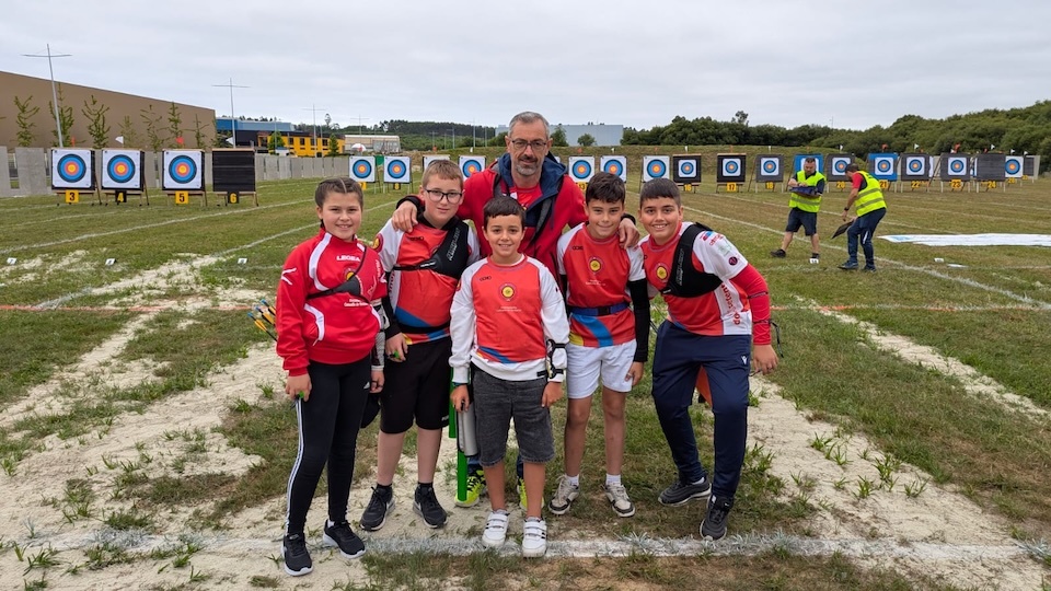 Os tres clubs costeiros de Tiro con Arco triunfaron nos Campionatos Galegos de Narón