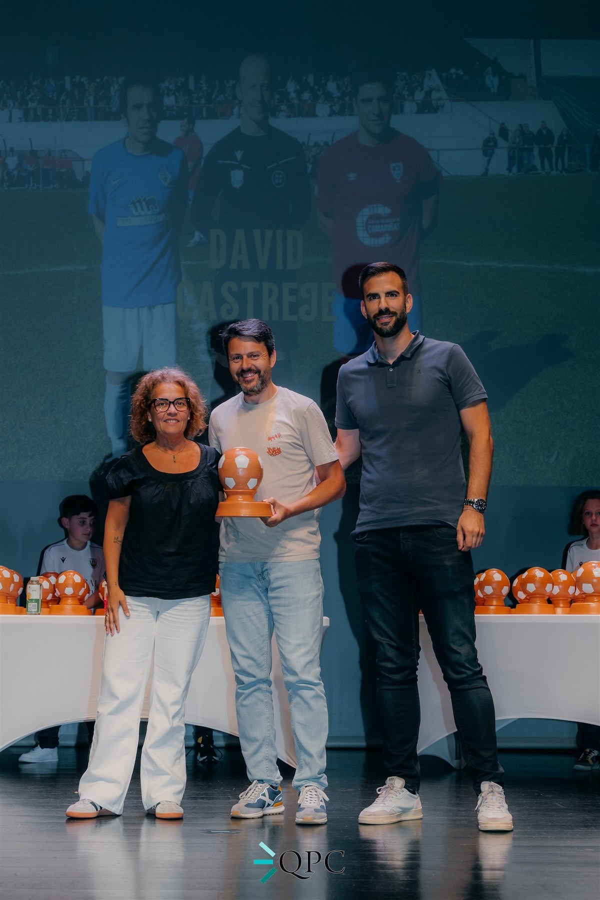 Gala Futbol da Costa 2025-Foto-Adan Perez-Arbitro Oscar Santos