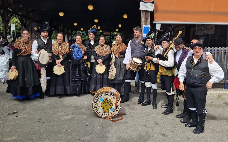 Irmandade Galega na Festa do Pemento de Laussane-Alejandra Plaza 2