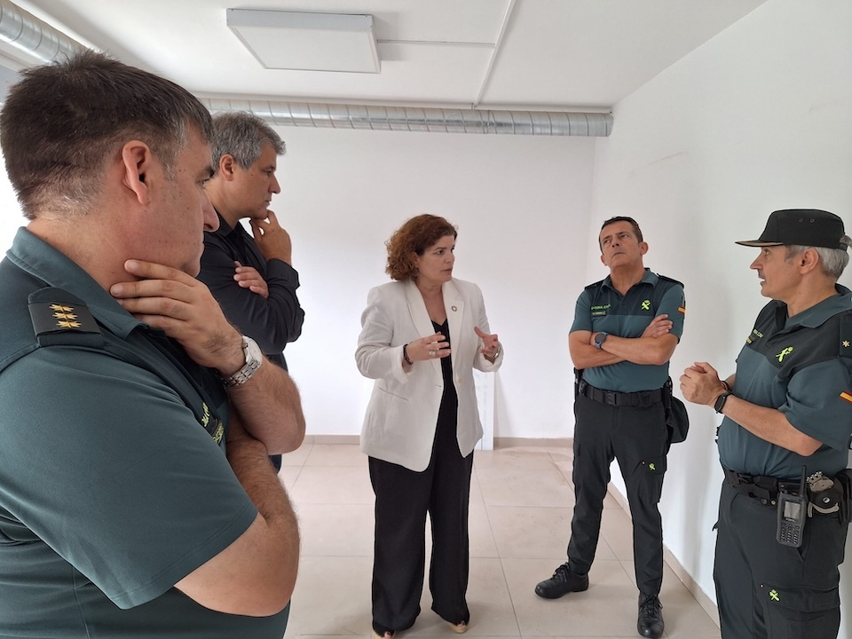 Cuartel da Garda Civil Corcubion visita