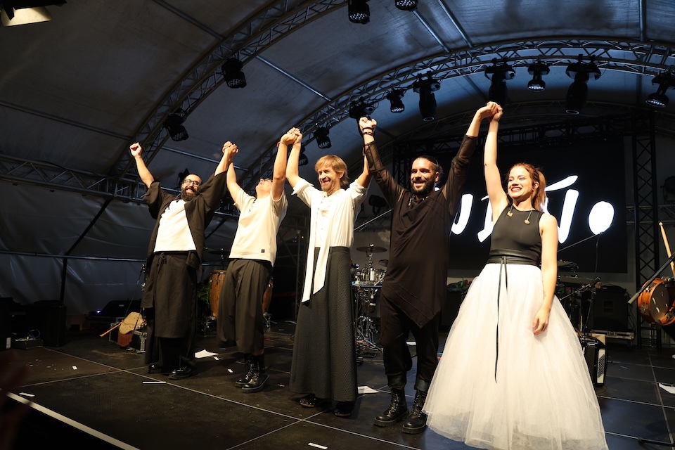 Budiño y el elenco de artistas de A Costa da Morte y Sada no Museumfest