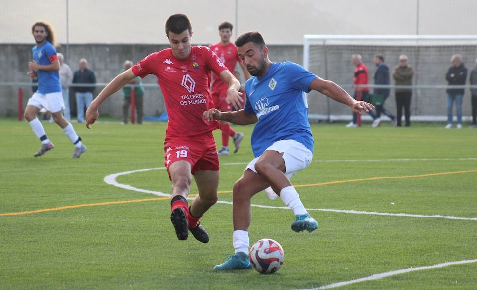 CF Muxia-Camarinas FC en Arlina-Foto-Marina Busto Carlos Costa e Javi