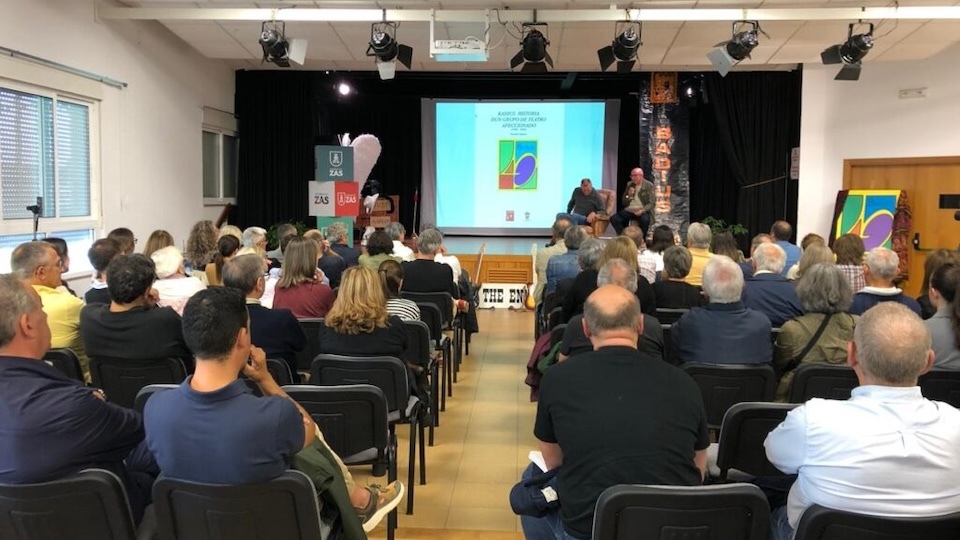 presentacion-libro-badius2-1024x768