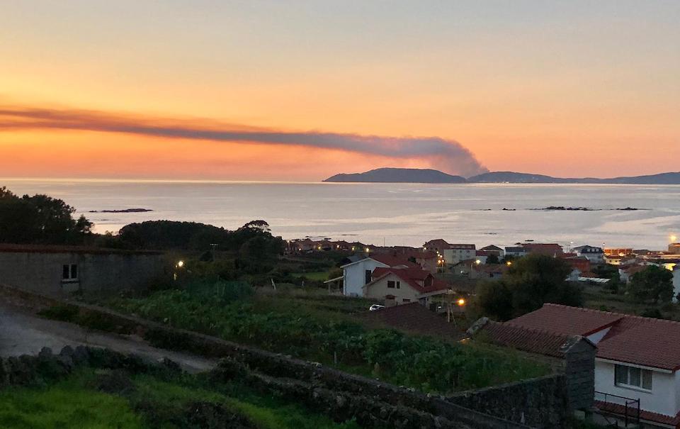 incendio na Nave dende Carntoa
