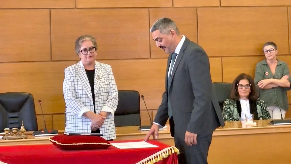 Dani Perez novo alcalde de Carballo 2