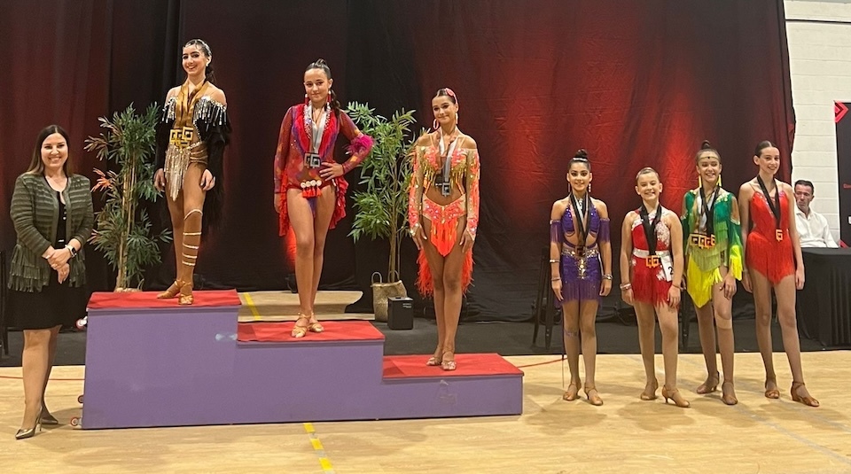 Podios Familia do CLUB Arte e Movemento nos Galegos Caribenos