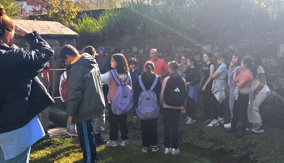 ALumnado do CEIP Praia de Quenxe nos seus muinos 2