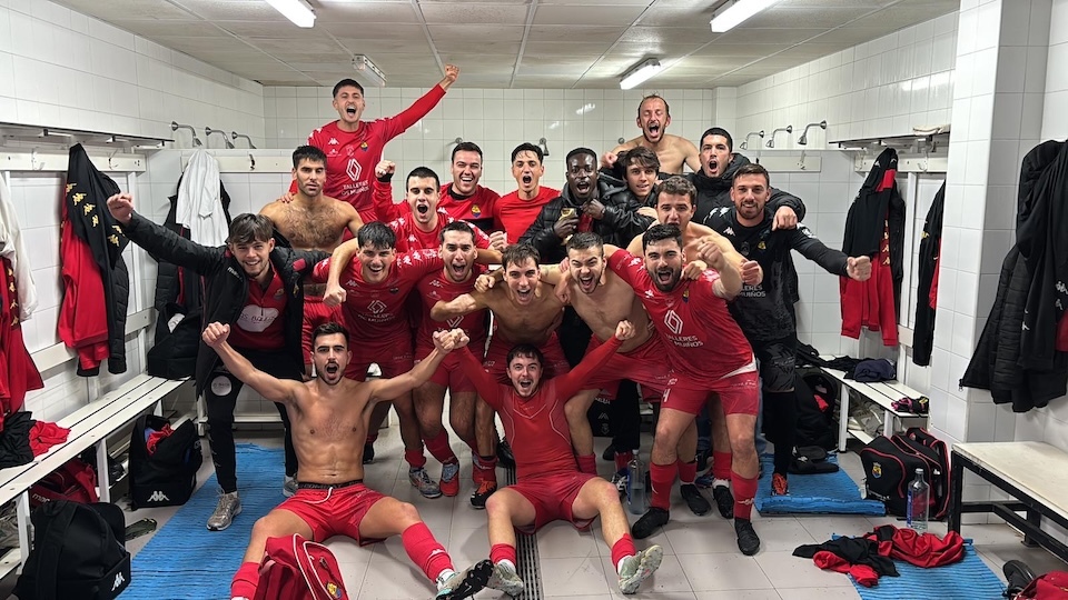 11 do CF MUxia tras vencer en Arzua