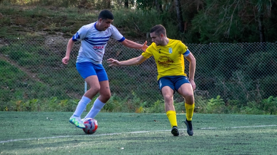 Xian e Borja no Monte Louro-Mazaricos-Foto-Edu Olveira