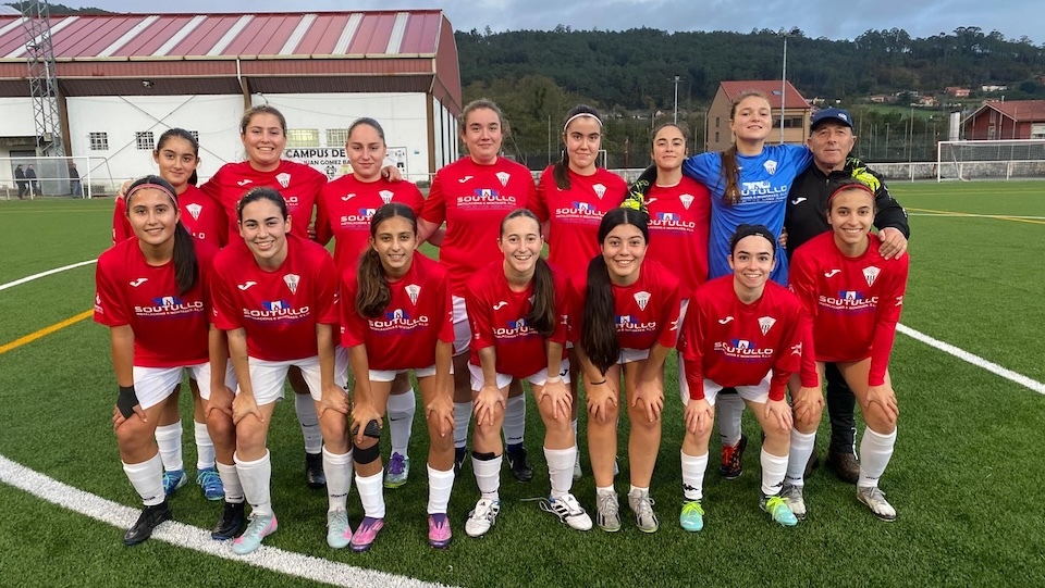 UD Cerqueda feminino en Outes