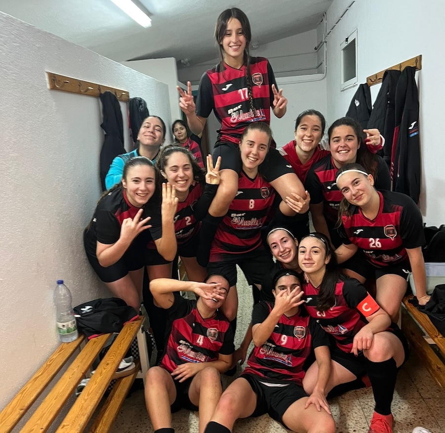 As miudas celebrando a vitoria