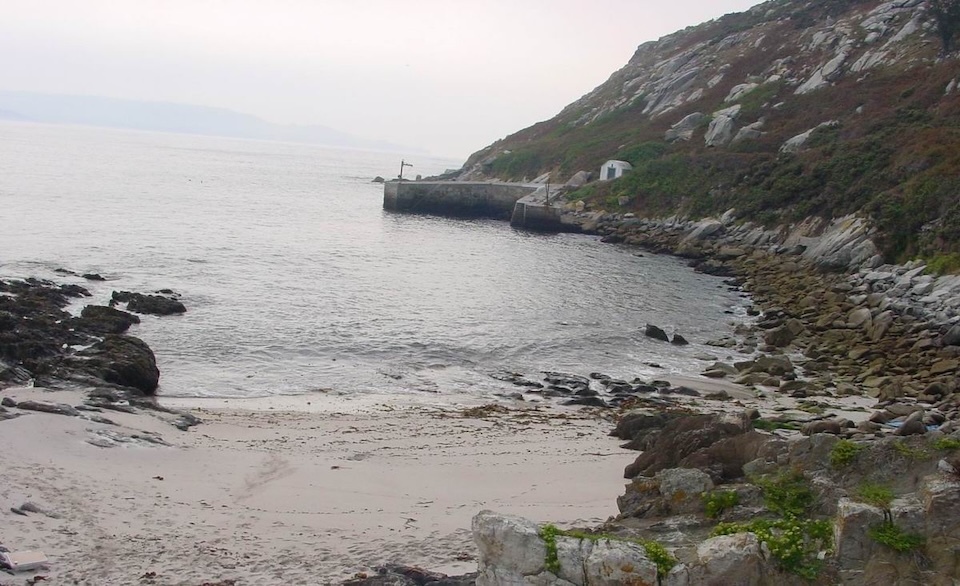 Illa Sisarga embarcadoiro-Foto- Camino dos Faros