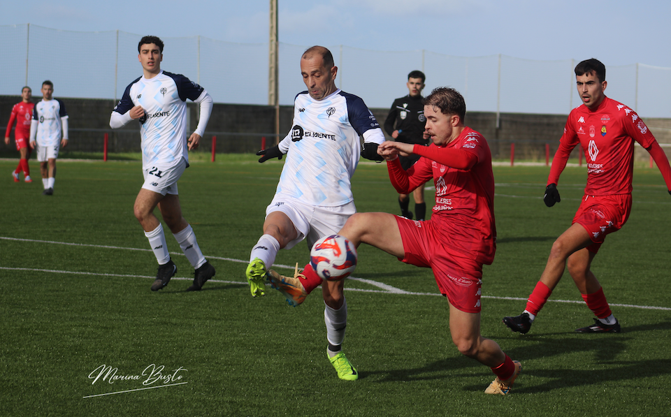 Fran Moreira no Muxia-Racing San Lorenzo-Foto-Marina Busto