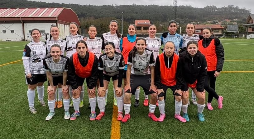 11 do Outes FC Fem