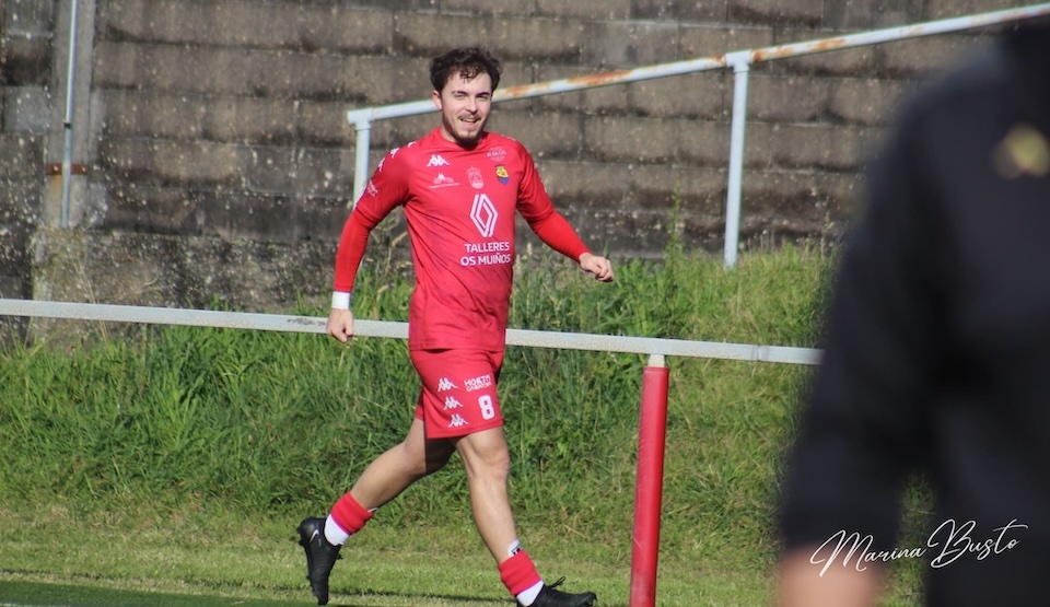 Fran Moreira celebrando Muxia-Tordoia-Foto-Marina Busto