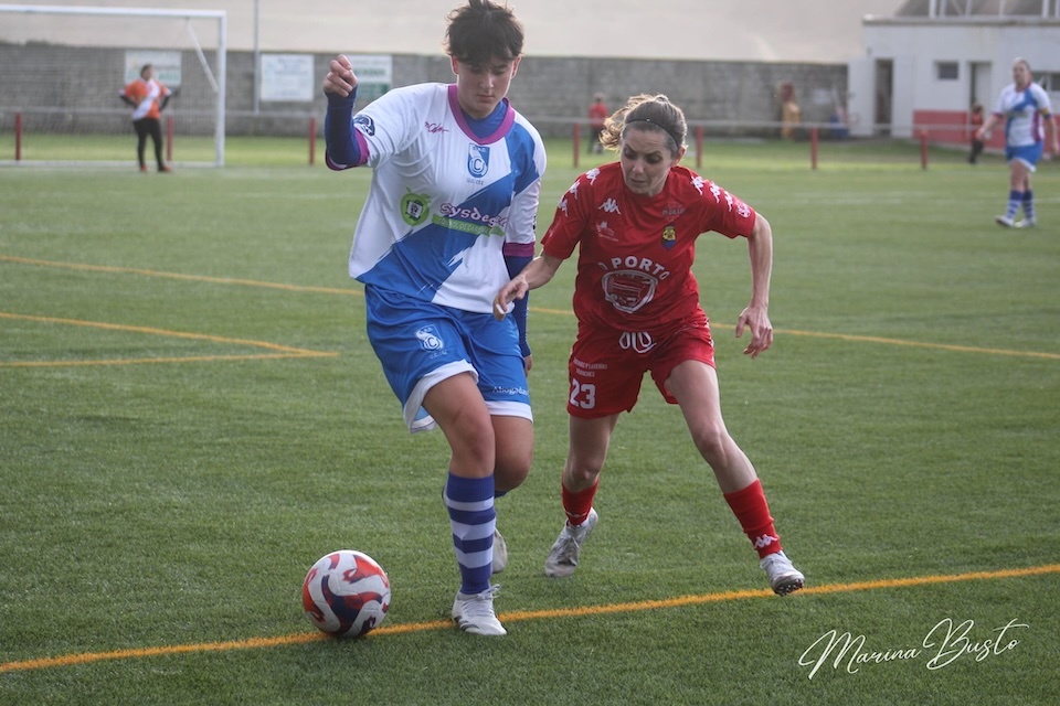 Imaxe do Muxia-Cee fem-Foto-Marina Busto Saray e Eva lago