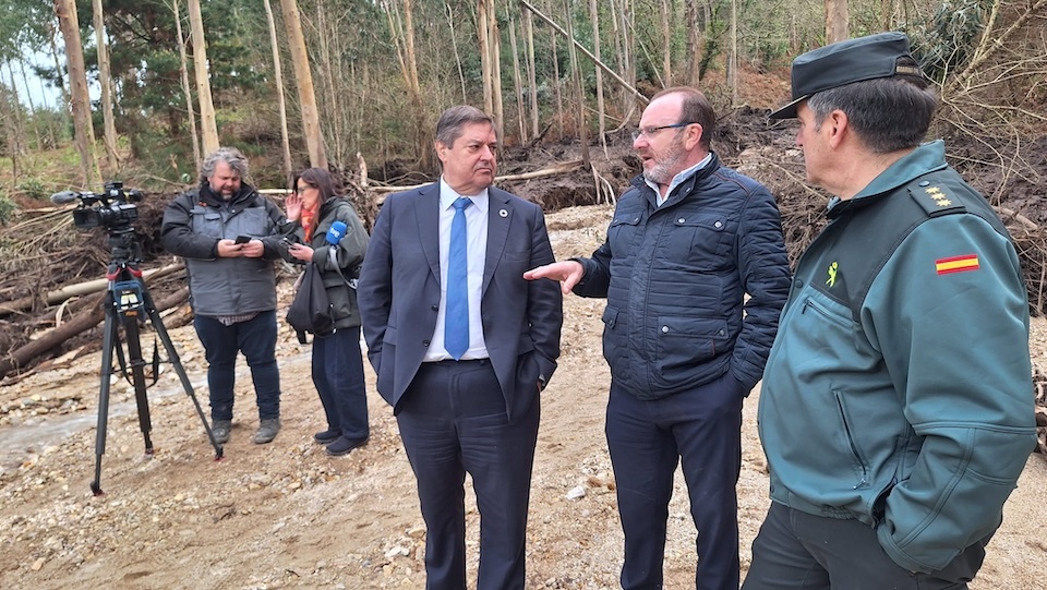 Julio Abalde con Eduardo Parga no Monte Neme