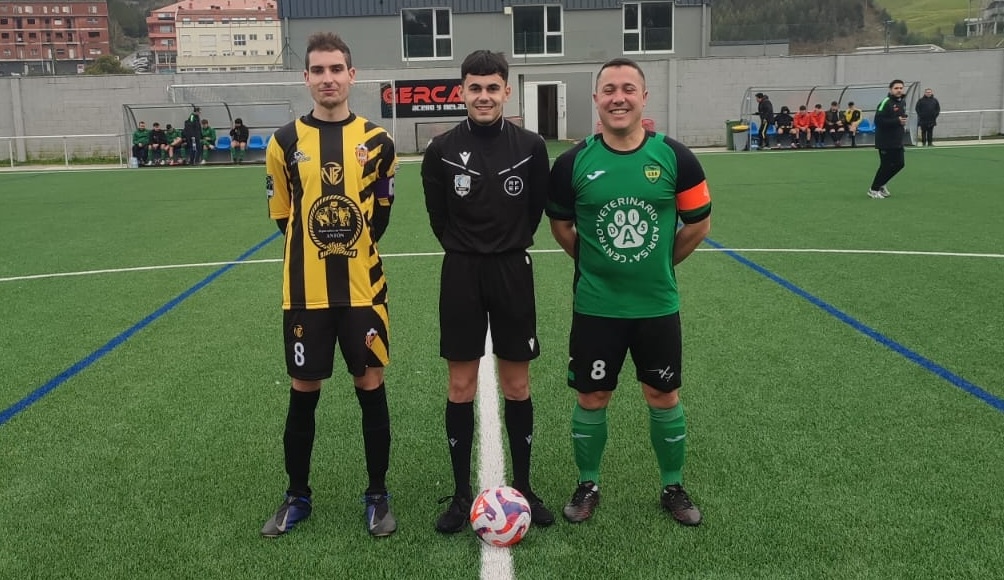 Capis do Volantes e do Bainas co colexiado Alfonso Caamano