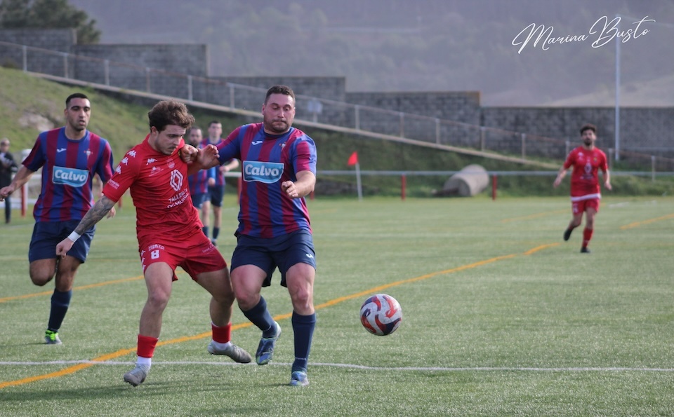 Fran Moreira e Oli noMuxia-Esteirana-Foto-Marina Busto