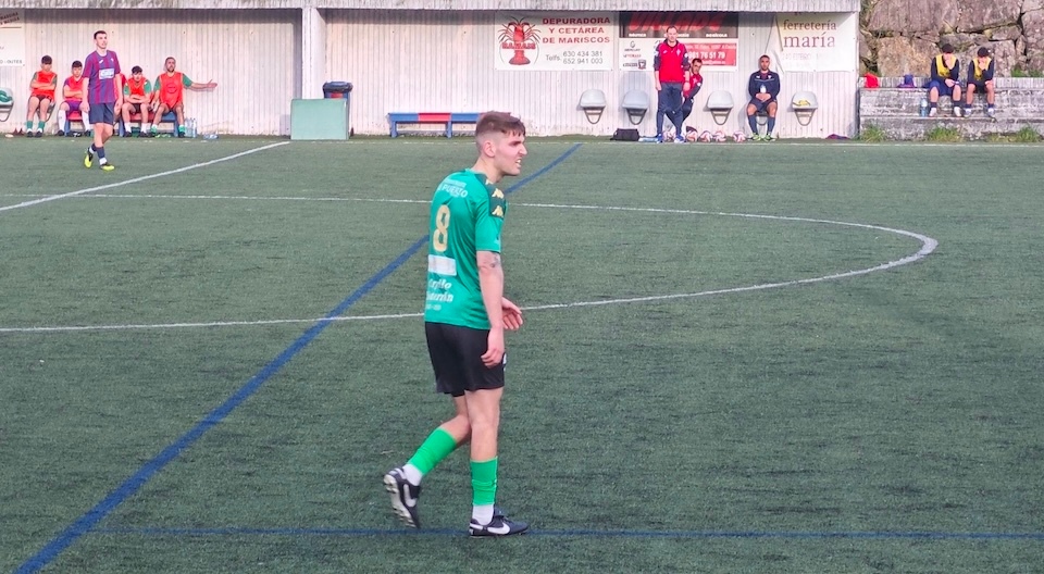 Eze en Esteiro co Fisterra