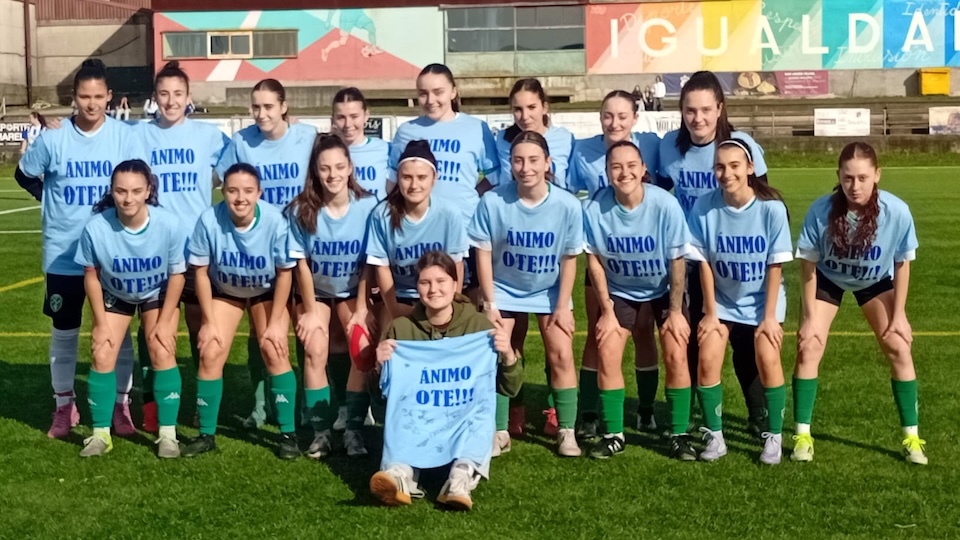 O Xallas FC Feminino con Andrea Otero