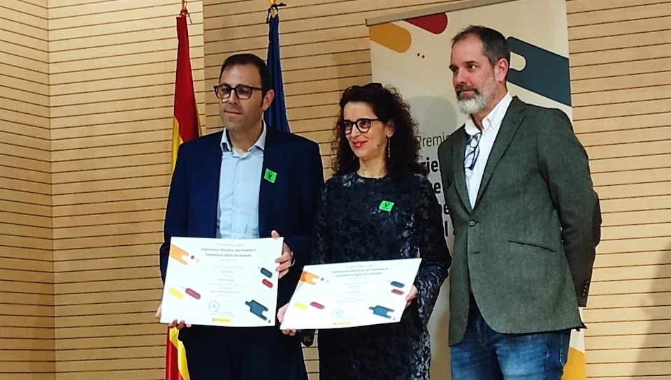 Oscar Reyu Calo e Final Paulos nos Prmeios estatais