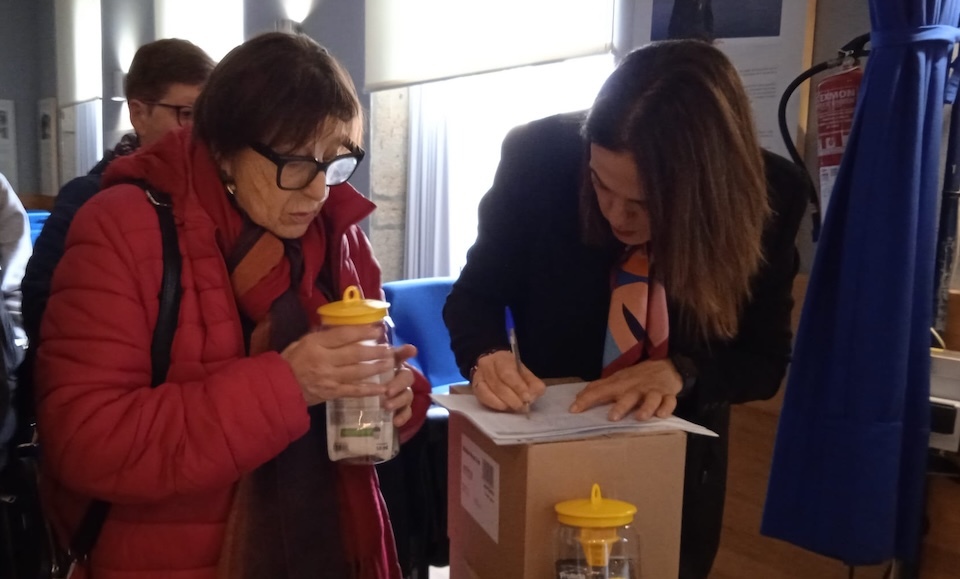 Campana Velutina Fisterra-Foto-Xusto