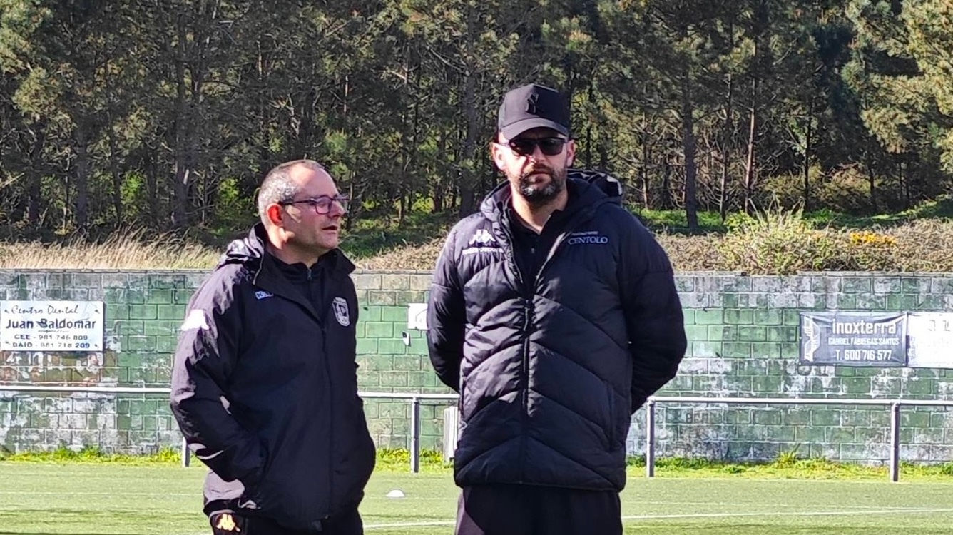 Sergio e Fran Pequeno a fronte do SD Fisterra