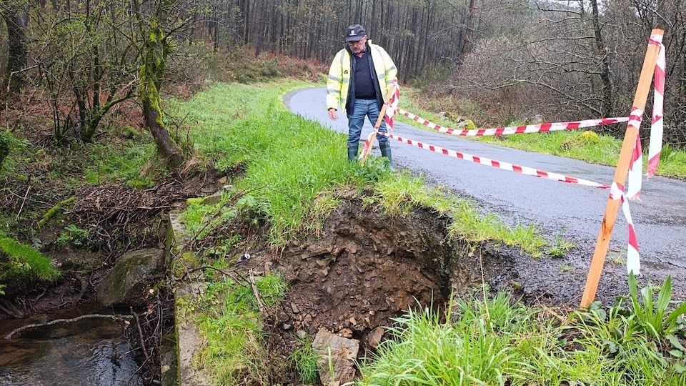 Caminos esfolados en Mazaricos