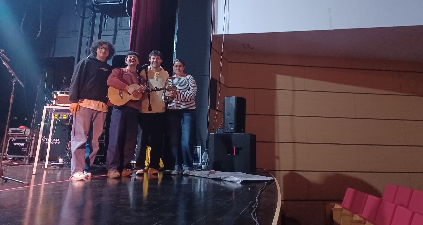 Alana-residencia artistica en Vimianzo